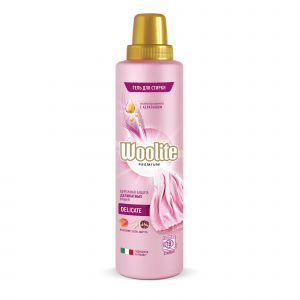 Гель для стирки Woolite Premium Delicate 900 мл